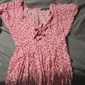 Lulu's Red and White Leaf Pattern Blouse